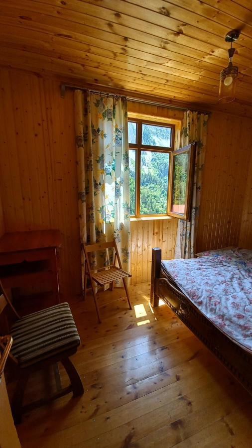 Guest House Elisabeth Adishi Exterior foto