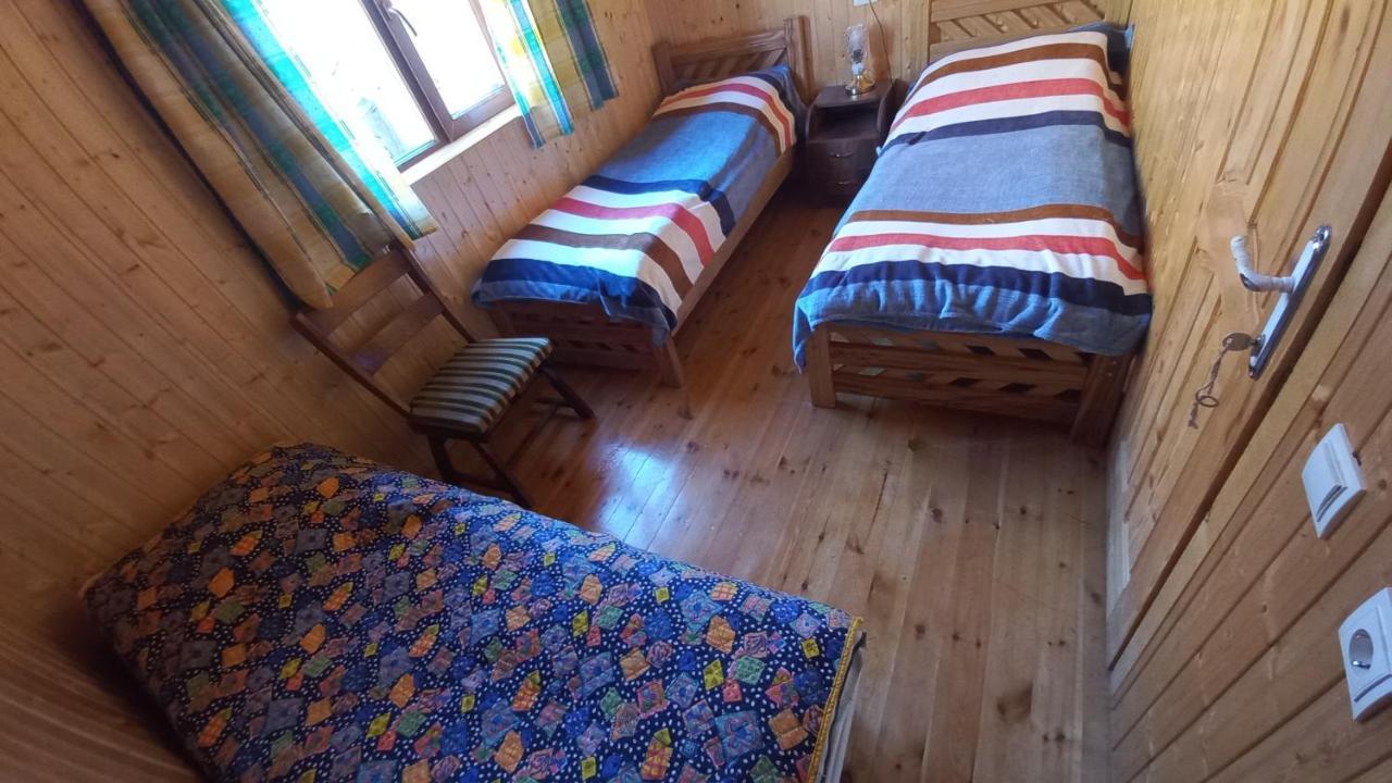 Guest House Elisabeth Adishi Exterior foto