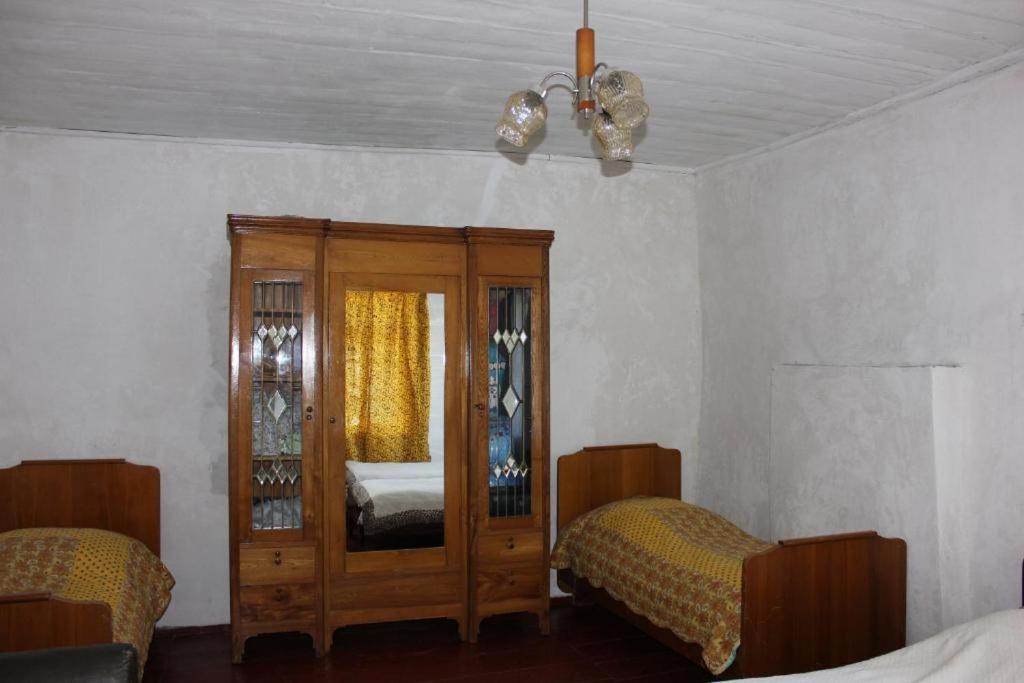 Guest House Elisabeth Adishi Exterior foto
